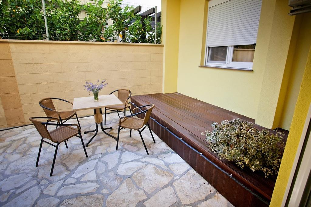 Apartment Zadar Diklo Borik Vir Стая снимка